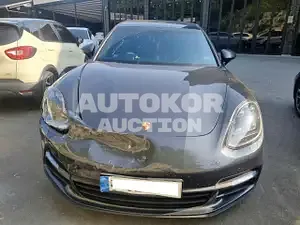 2018, Porsche / Panamera, VIN: WP0AA297XJL107280, 40288 км., gas