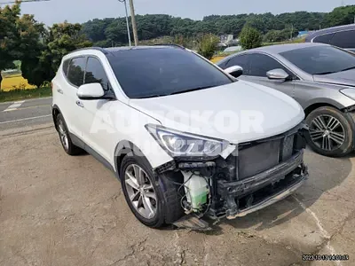 2017, Hyundai / Santa FE, VIN: KMHSW81UBHU701863, 121669 км., diesel