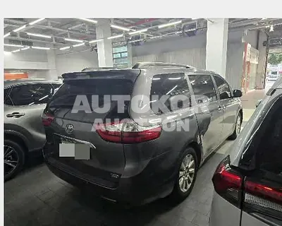 2015, Toyota / Sienna, 78938 км., gas, 3456 куб.см.