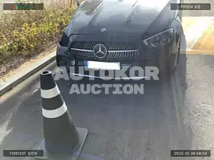 2022, Mercedes-Benz / E 350, VIN: W1KZF8GBXNB066276, 3856 км., hybrid