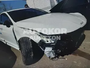 2023, Kia / K5, gas
