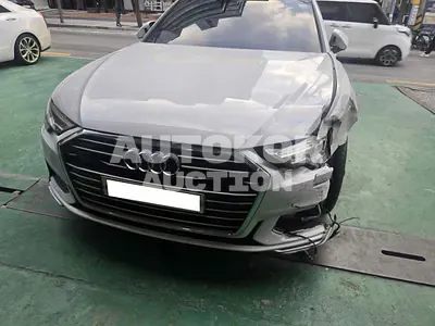 2019, Audi / A6, VIN: WAUZZZF22LN013878, 97444 км., gas, 1984 куб.см.
