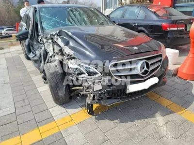 2016, Mercedes-Benz / E 250, VIN: WDDHF9HB4GB304495, 222144 км., diesel