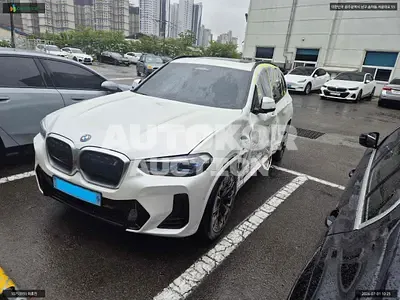 2023, BMW / iX3, VIN: WBY41DU07PSB51661, 13228 км., electric, 1 куб.см.