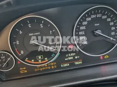 2018, BMW / 320, VIN: WBA8T3108JGA84524, 54387 км., diesel