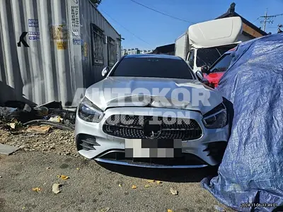 2022, Mercedes-Benz / E 220, 31000 км., diesel