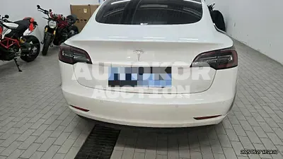 2020, Tesla / Model 3, 106817 км., electric