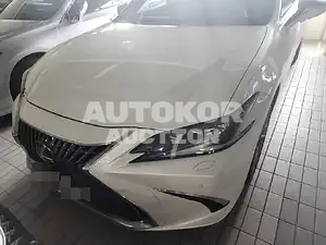 2023, Lexus / ES 300, VIN: JTHBA1C13P2016397, 8673 км., hybrid, 2500 куб.см.