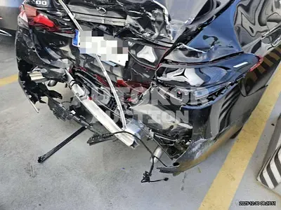 2025, Mercedes-Benz / e200, 3446 км., gas