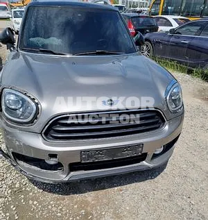 2017, MINI / Countryman, VIN: WMWYT9104J3D75953, diesel