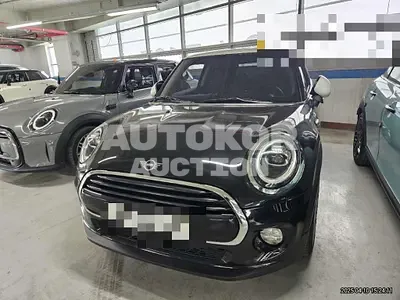 2019, MINI / Cooper, 91324 км., gas