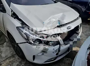 2016, BMW / Z1, 130000 км., gas, 1591 куб.см.