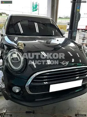 2019, MINI / Cooper, VIN: WMWXV3106KTE99968, diesel