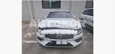 2023, Volvo / S60, 30634 км., gas, 1969 куб.см.