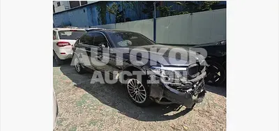 2020, BMW / 520, 35000 км., gas, 1998 куб.см.