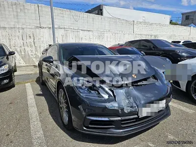 2020, Porsche / Panamera, 87000 км., gas