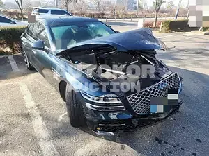 2021, Genesis / G80, 80000 км., gas, 2497 куб.см.