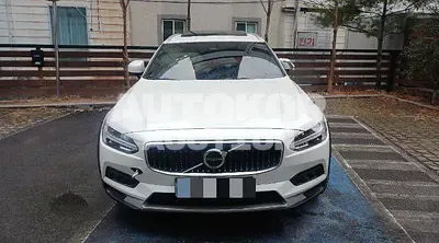 2023, Volvo / v90cc, 86051 км., hybrid, 1969 куб.см.
