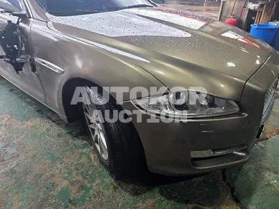 2017, Jaguar / XJ, 136128 км., gas, 1999 куб.см.