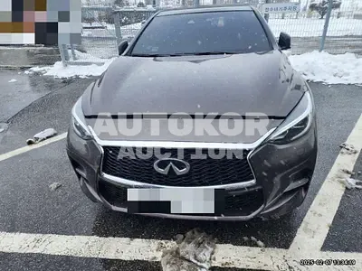 2017, Infiniti / Q30, 27864 км., gas