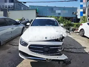 2021, Mercedes-Benz / E 250, VIN: W1KZF4FB1MA983038, 32503 км., gas, 1991 куб.см.