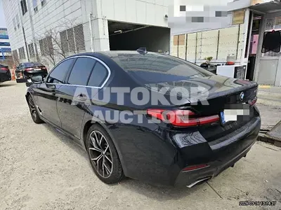 2021, BMW / 530e, 75152 км., hybrid