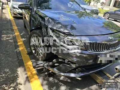 2019, BMW / B5, 21390 км., gas, 2000 куб.см.