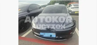 2026, Tesla / Model 3, 620 км., electric, 230 куб.см.