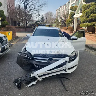 2018, Mercedes-Benz / C 200, VIN: WDDWF4CB9JF678618, gas