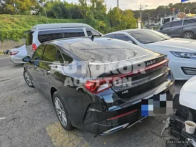 2023, Kia / K5, 15000 км., hybrid