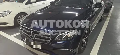 2019, Mercedes-Benz / e300, 37076 км., gas