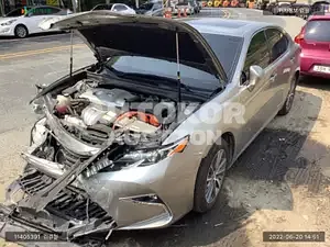 2017, Lexus / ES 300, VIN: JTHBW1GG2H2160377, 124050 км., hybrid