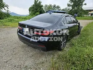 2021, BMW / 520, VIN: WBA11BH06MWX27063, 40000 км., gas