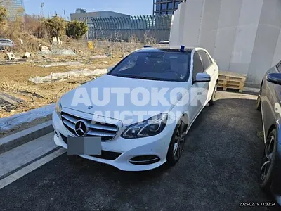 2015, Mercedes-Benz / E 300, 93080 км., gas