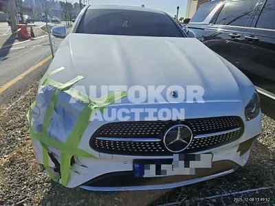 2022, Mercedes-Benz / E 250, 50190 км., gas