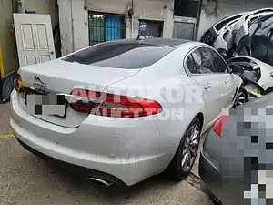 2015, Jaguar / XF, VIN: SAJAA06J6FDU58596, 210000 км., diesel