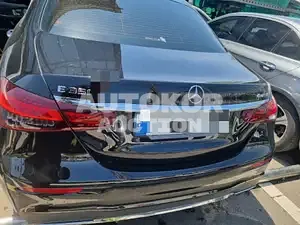 2022, Mercedes-Benz / E 350, VIN: W1KZF8GB8NB048858, 10307 км., gas