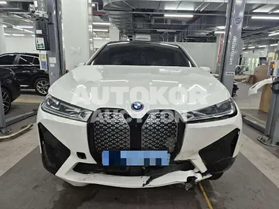 2025, BMW / iX, 25000 км., electric