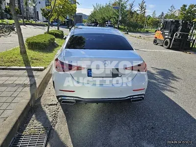 2022, Mercedes-Benz / C 300, 29473 км., gas