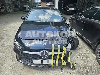 2020, Mercedes-Benz / a220, 100000 км., gas
