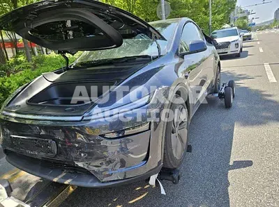 2026, Tesla / Model Y, VIN: LRWYGCFJ8TC543158, 4290 км., electric, 1 куб.см.