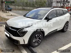 2022, Kia / Sportage, VIN: KNAPX81GDNK029067, 4919 км., hybrid