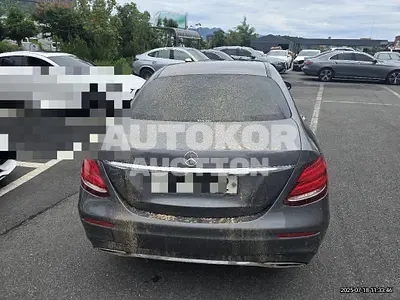 2018, Mercedes-Benz / E 300, 53850 км., gas