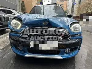 2020, MINI / Countryman, VIN: WMWYX7101L3M24373, 62704 км., gas