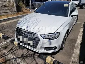 2018, Audi / A3, VIN: WAUZZZ8V0J1076988, 49629 км., gas