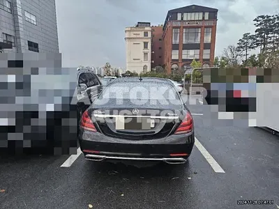 2018, Mercedes-Benz / S 560, 148419 км., gas
