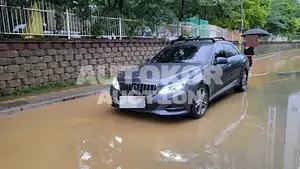 2015, Mercedes-Benz / E 250, 130000 км., diesel