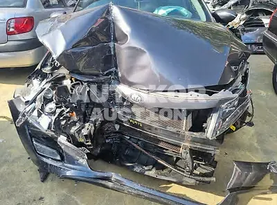2015, Kia / K5, VIN: KNAGL419BFA587602, 85959 км., gas