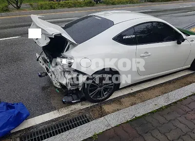 2015, Audi / A8, VIN: JF1ZNAC13F9707204, gas