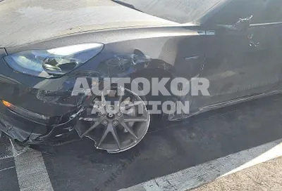 2022, Tesla / Model 3, VIN: 5YJ3E1EBXNF235867, 5868 км., electric
